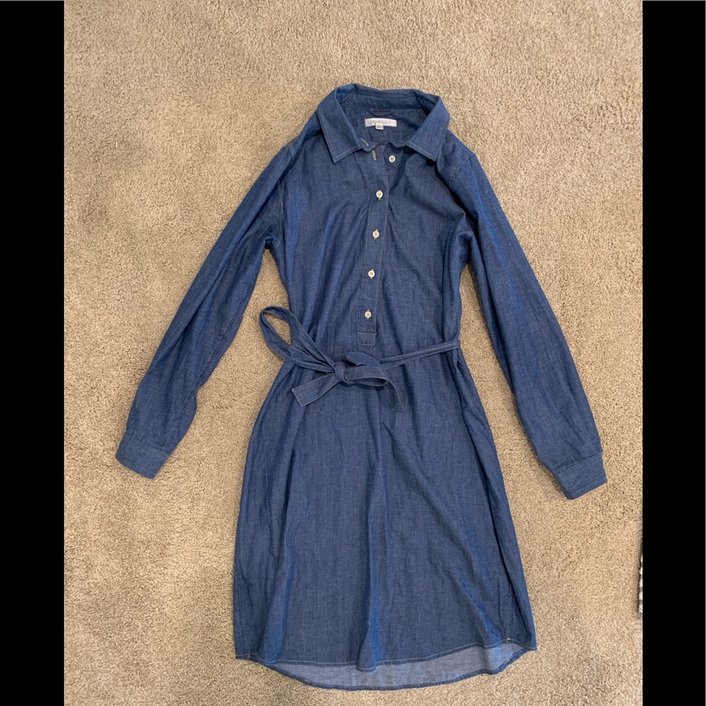 Women’s dress